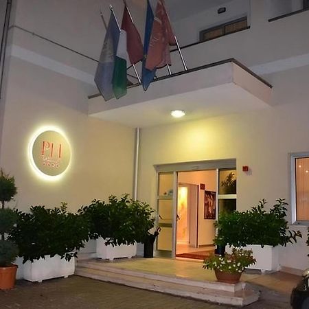 Hotel Palace Gioia Tauro Eksteriør bilde
