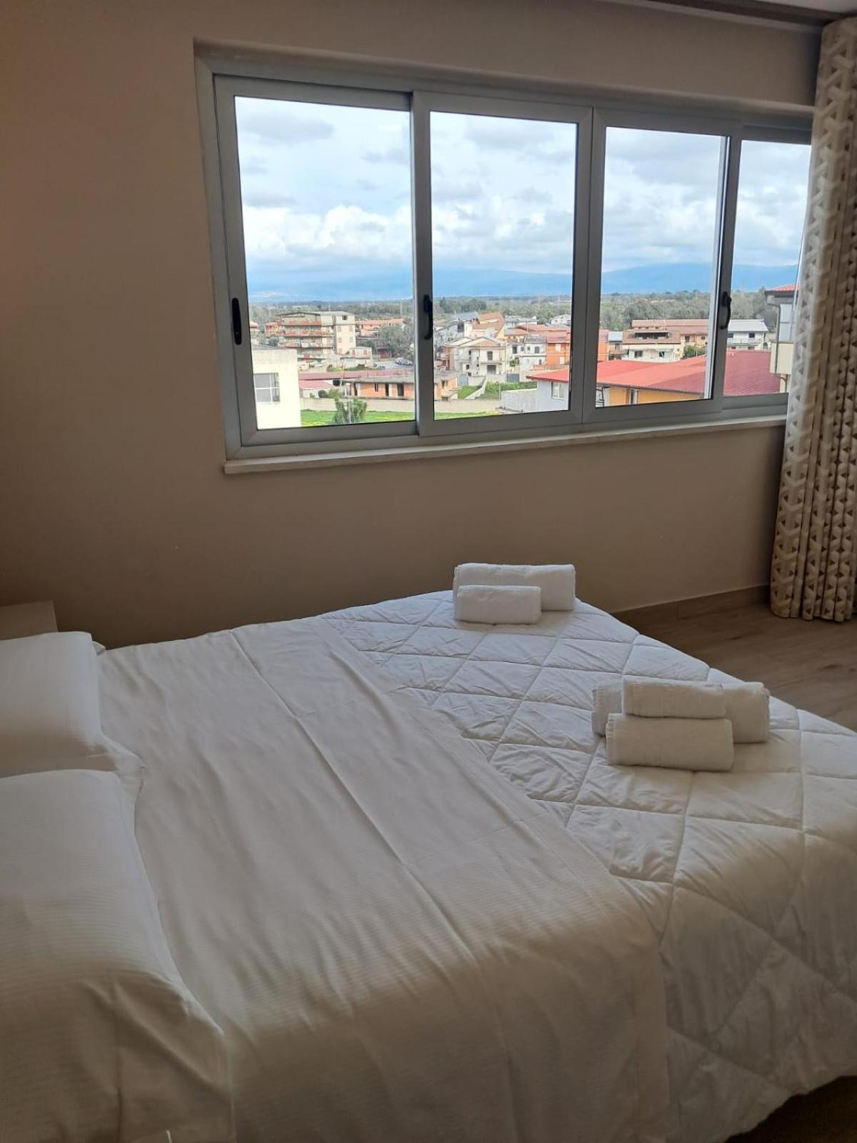 Hotel Palace Gioia Tauro Eksteriør bilde